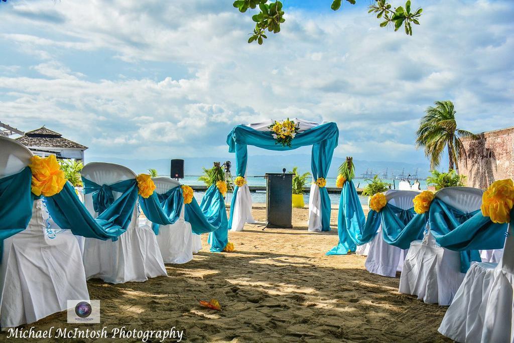 Grand Hotel Excelsior Port Royal Kingston Exterior photo