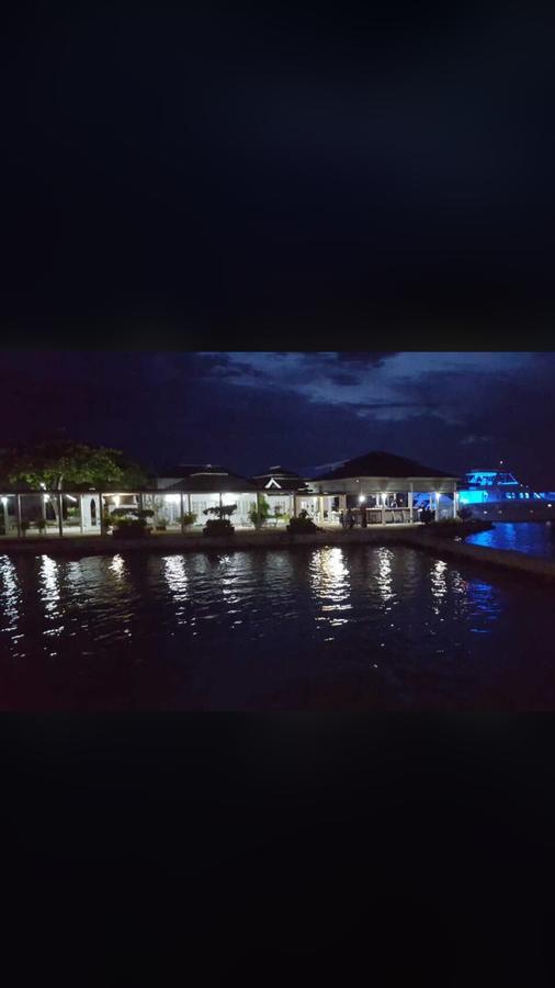 Grand Hotel Excelsior Port Royal Kingston Exterior photo