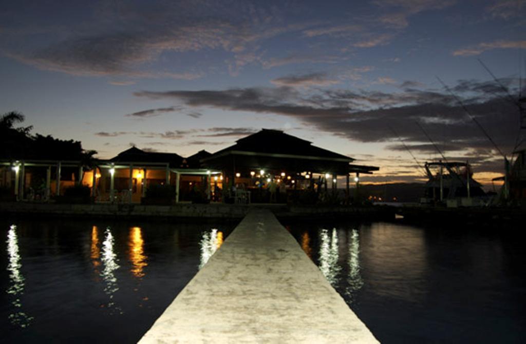 Grand Hotel Excelsior Port Royal Kingston Exterior photo